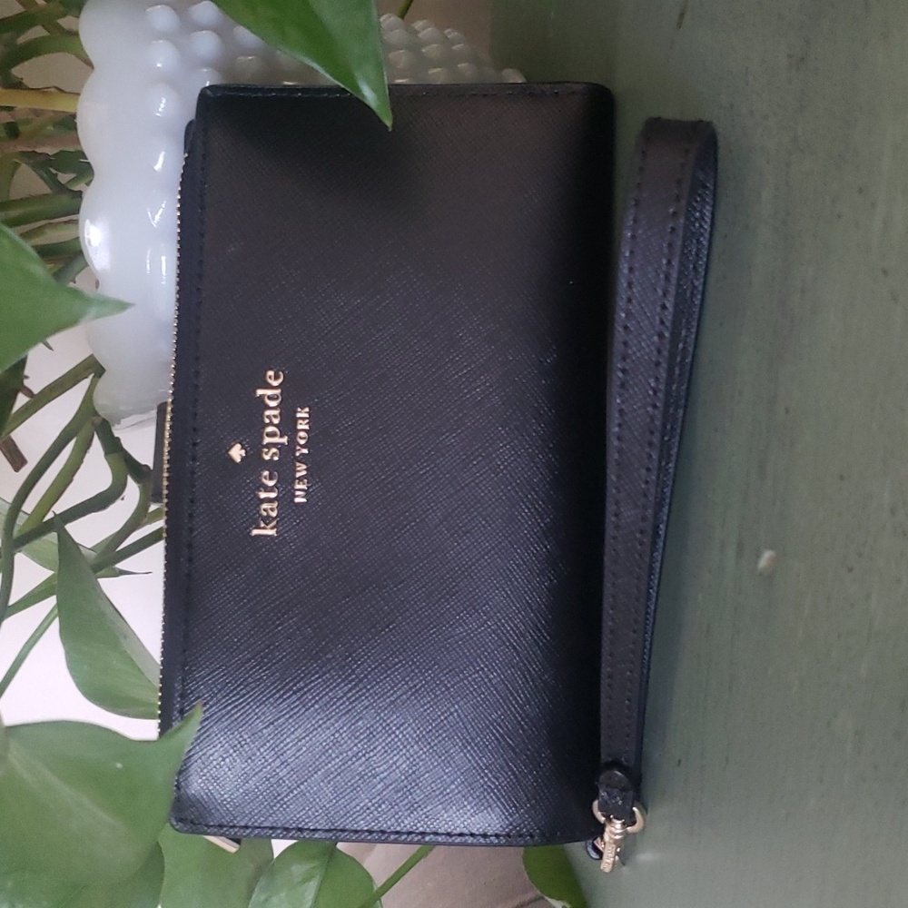Kate Spade New York Staci Saffianon Phone Wallet Wristlet